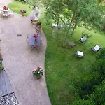 Au Petit Jardin Alloggio in famiglia