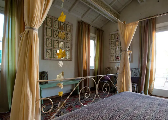 Au Petit Jardin * Rávena