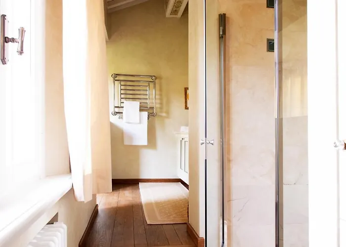 Au Petit Jardin * Rávena